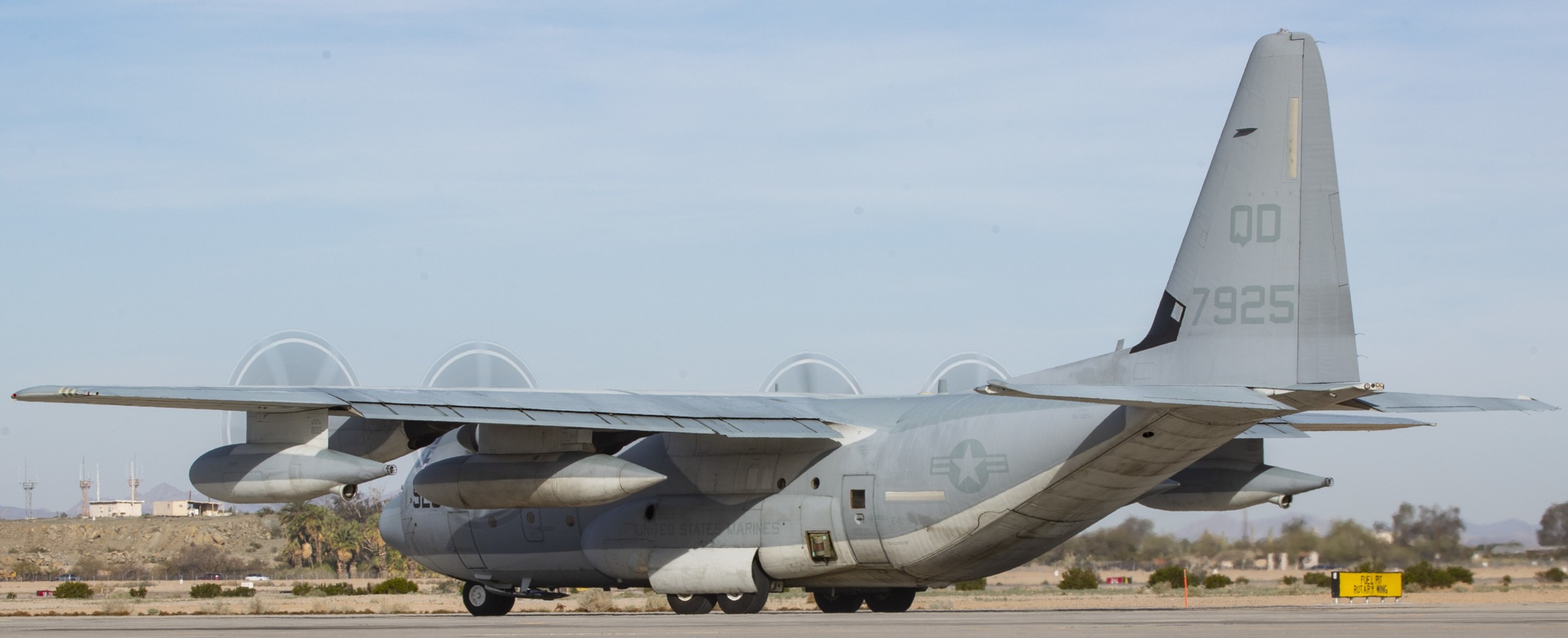 vmgr-152 sumos marine aerial refueler transport squadron kc-130j super hercules usmc 54