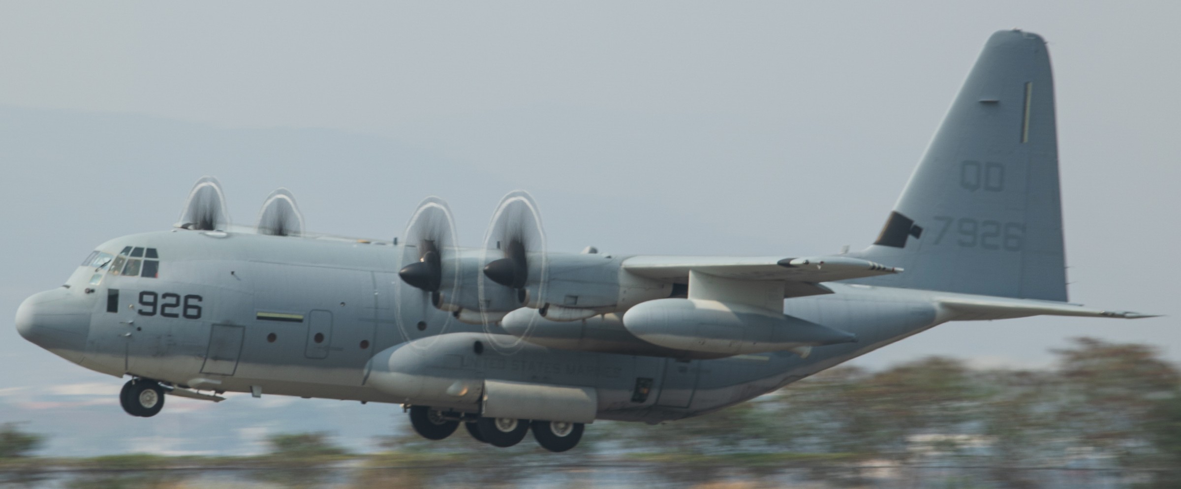 vmgr-152 sumos marine aerial refueler transport squadron kc-130j super hercules subic bay airport philippines 101 