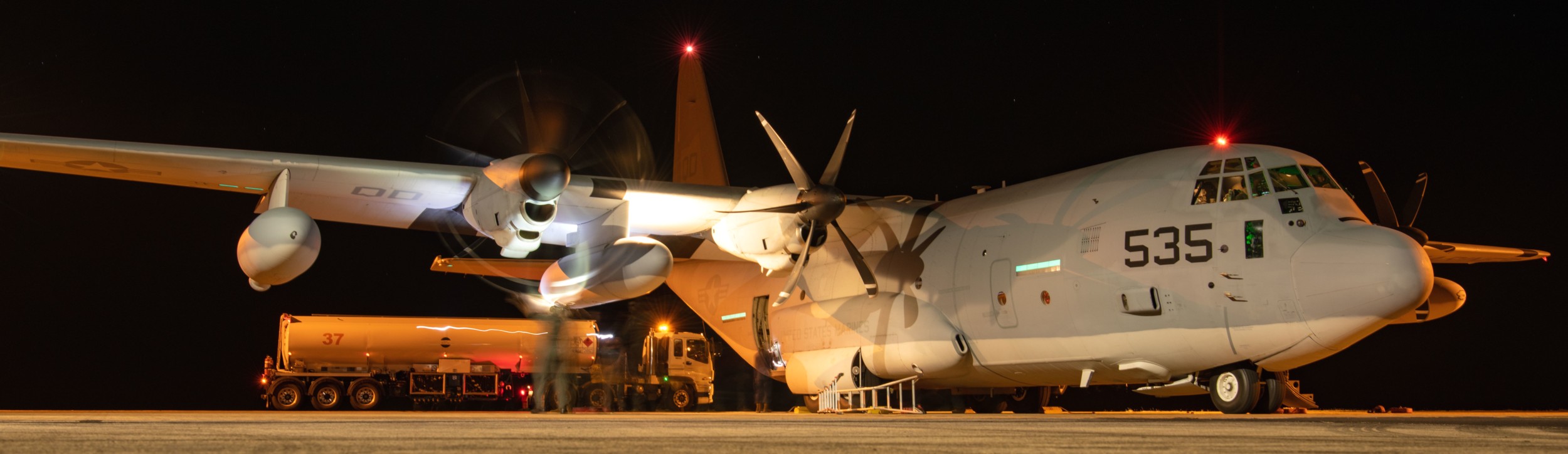 vmgr-152 sumos marine aerial refueler transport squadron kc-130j super hercules raaf base tindal australia 104