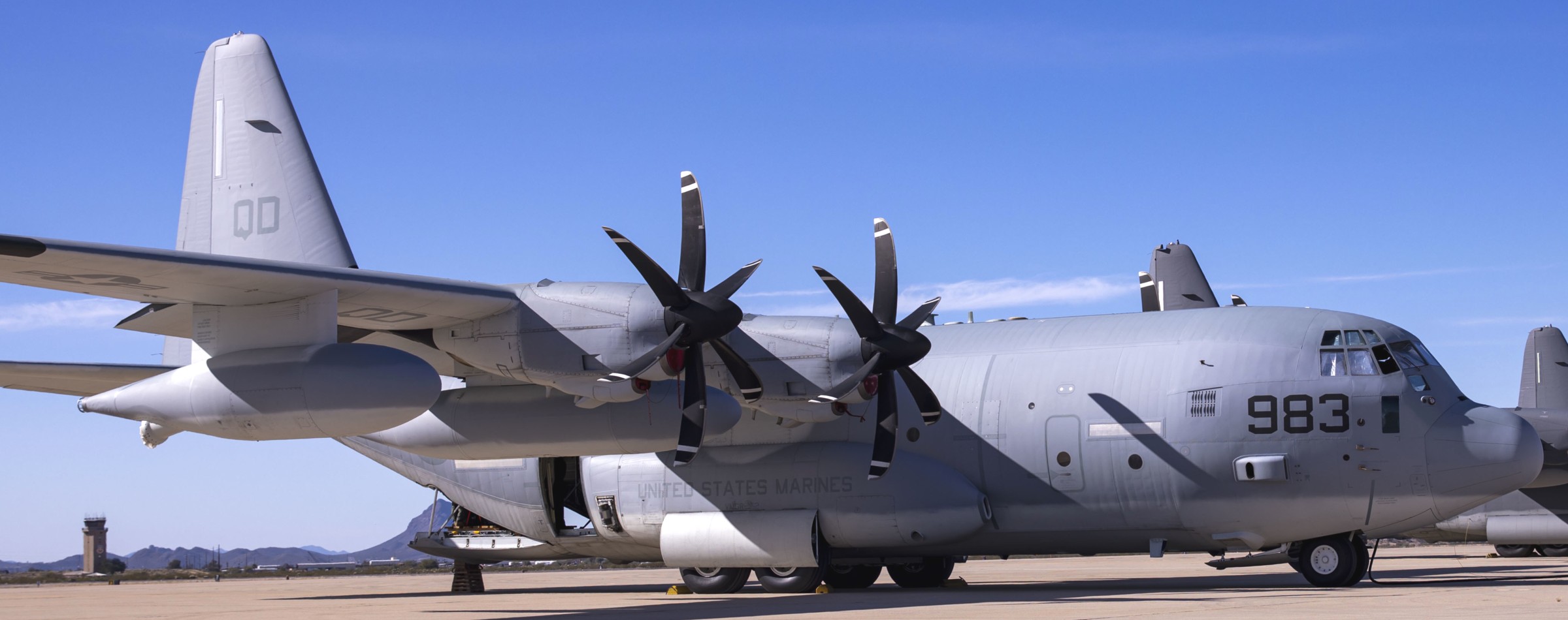 vmgr-152 sumos marine aerial refueler transport squadron kc-130j super hercules davis-monthan afb arizona 113 