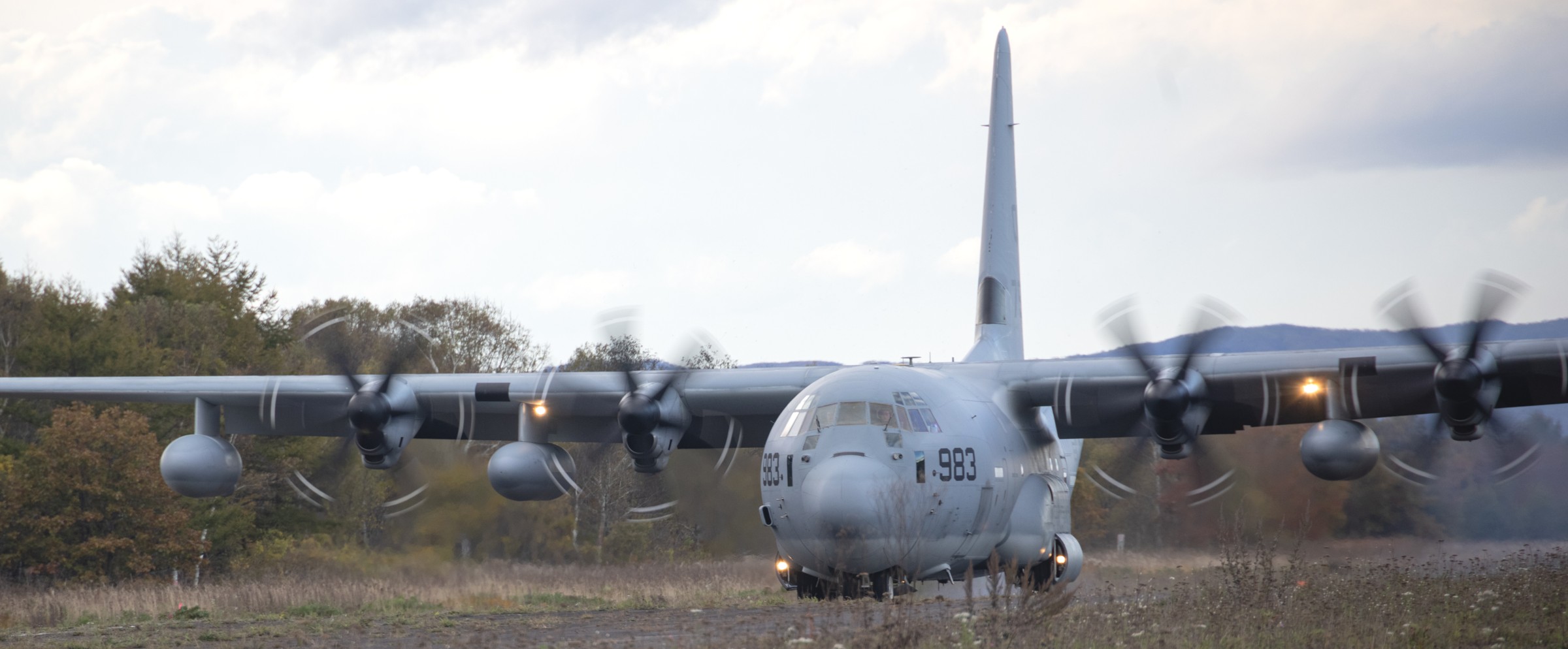 vmgr-152 sumos marine aerial refueler transport squadron kc-130j super hercules kenebetsu air base japan 133 