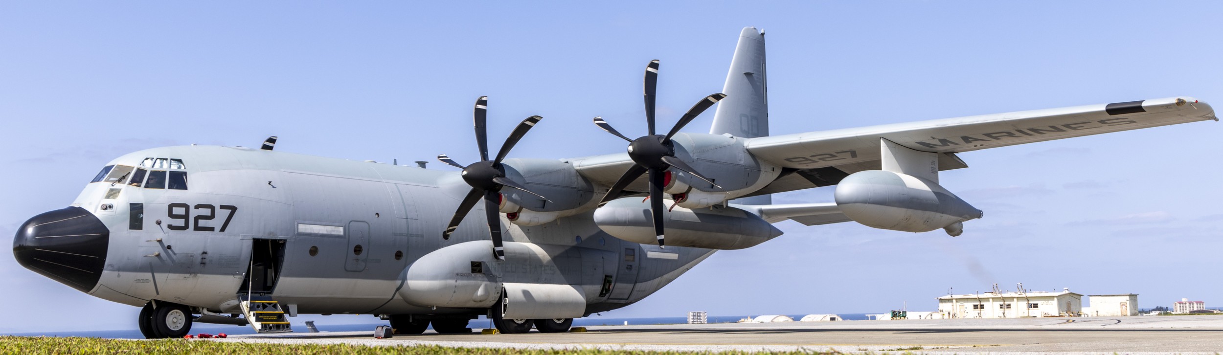 vmgr-152 sumos marine aerial refueler transport squadron kc-130j super hercules usmc kadena air base okinawa japan 138