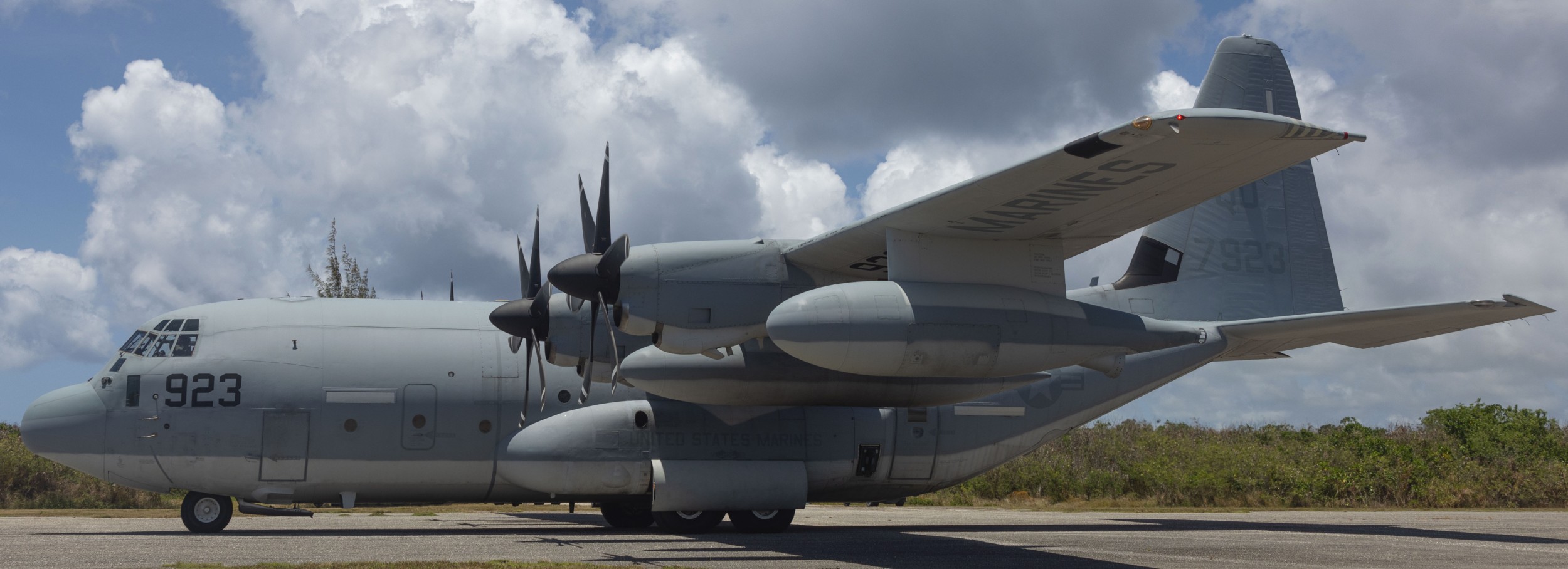 vmgr-152 sumos marine aerial refueler transport squadron kc-130j super hercules usmc andersen afb guam 139