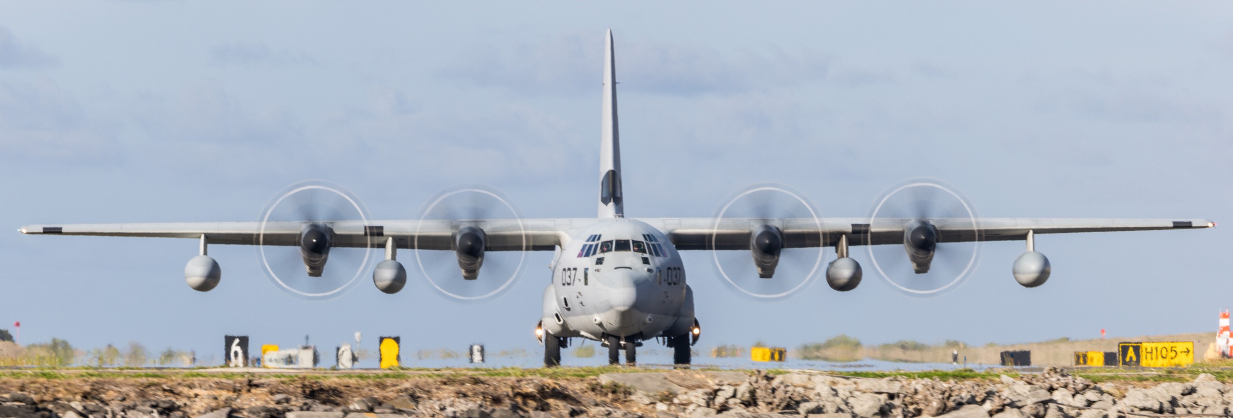 vmgr-153 hercules marine aerial refueler transport squadron kc-130j mcas kaneohe bay hawaii 10 