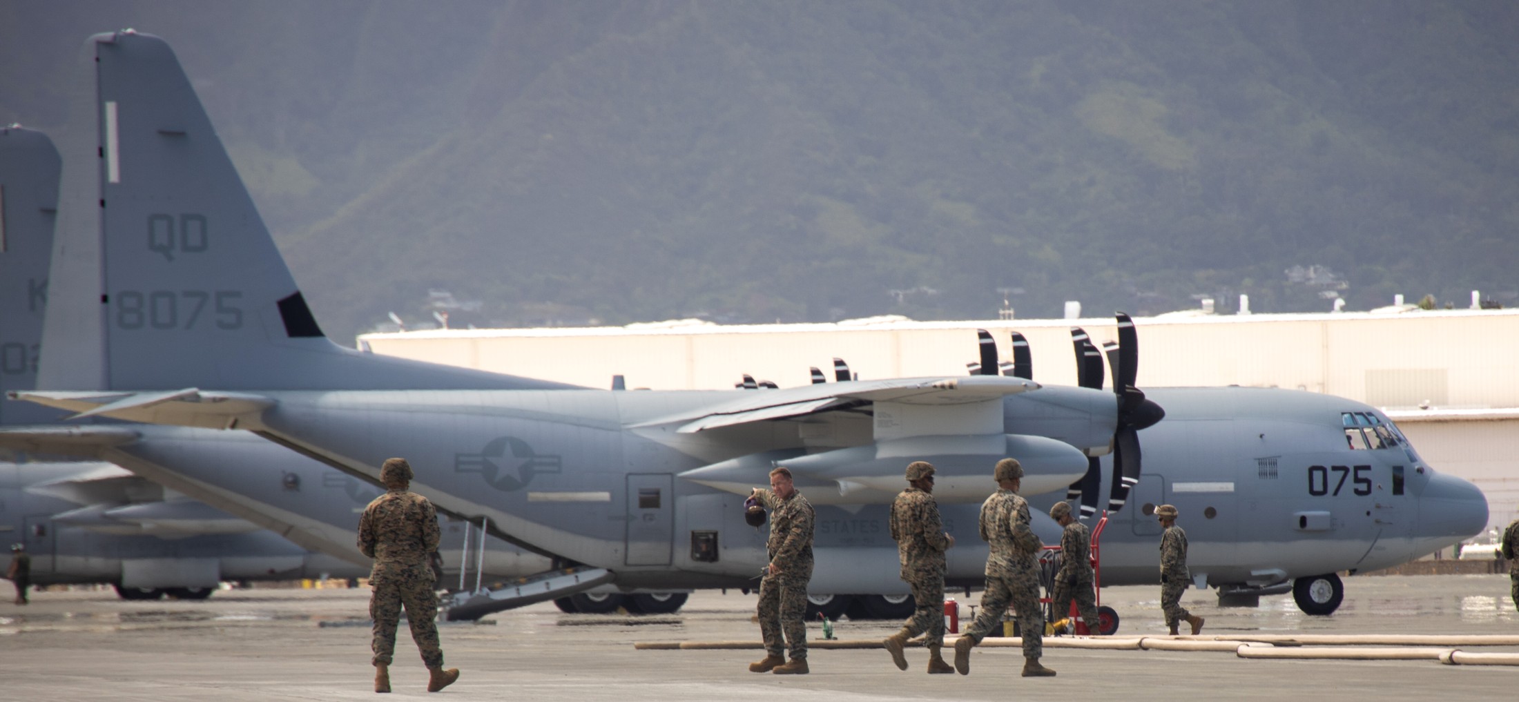 vmgr-153 hercules marine aerial refueler transport squadron kc-130j usmc 20