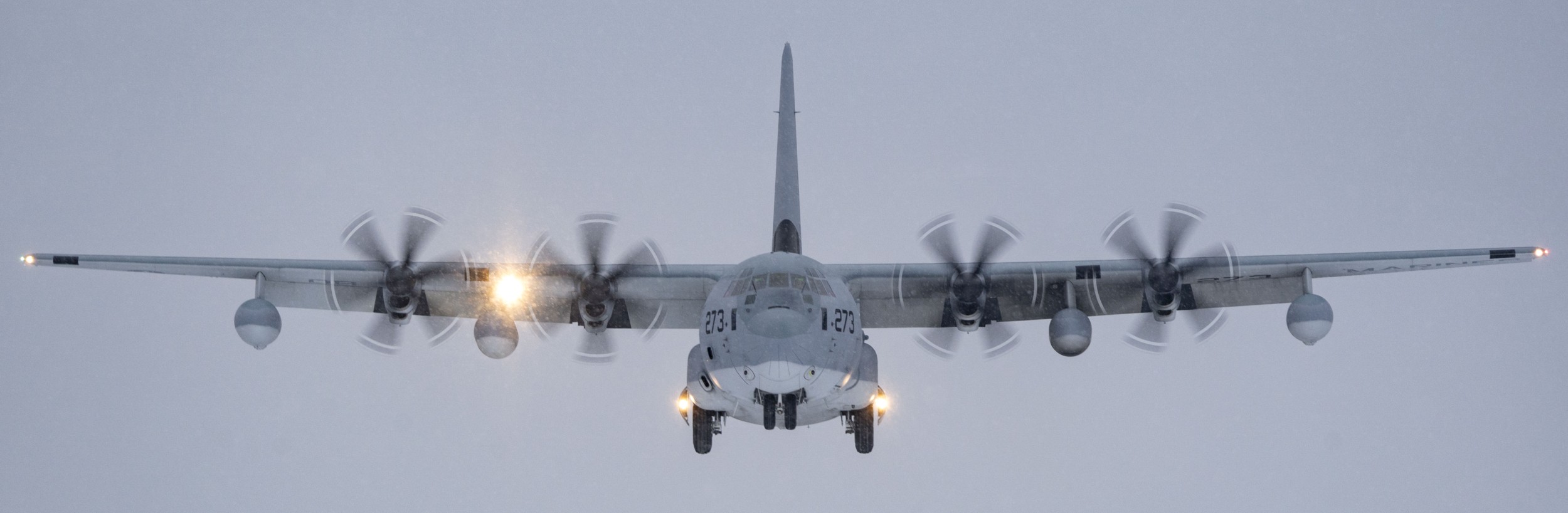 vmgr-153 hercules marine aerial refueler transport squadron kc-130j usmc 36