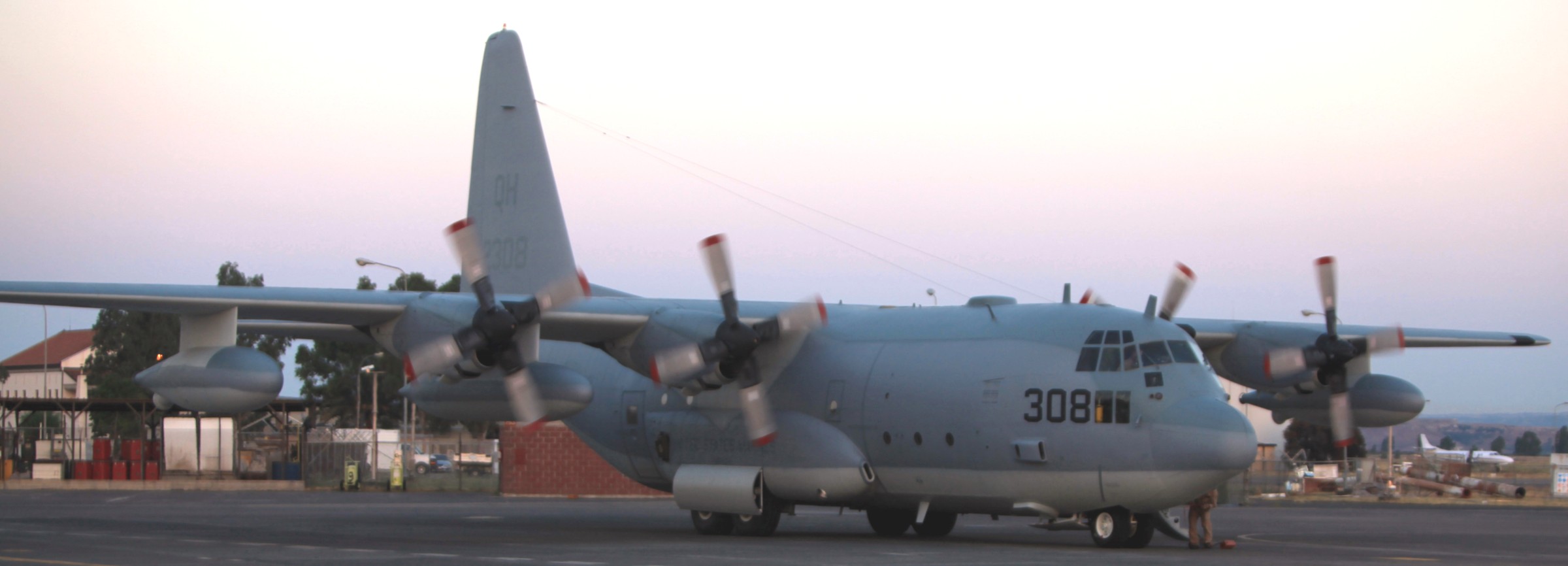 vmgr-234 rangers marine aerial refueler transport squadron kc-130t hercules nas sigonella italy 24