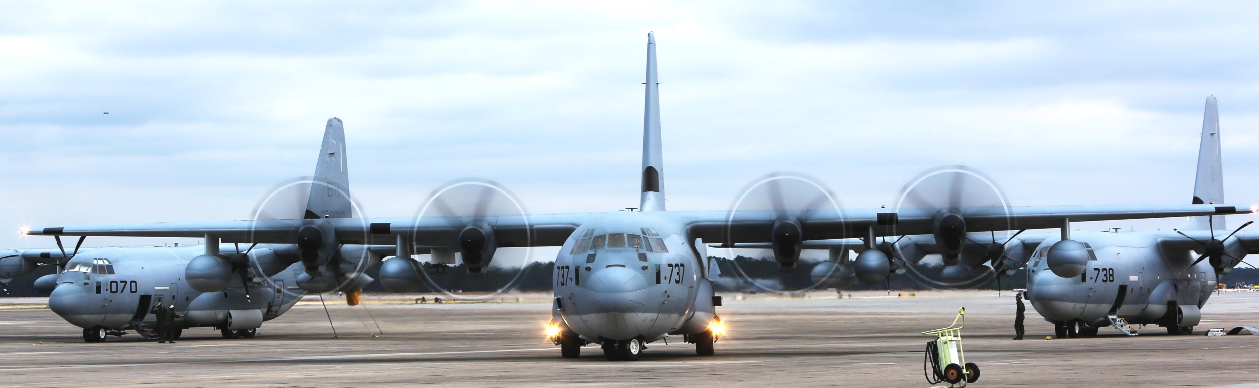 vmgr-252 otis marine aerial refueler transport squadron kc-130j super hercules usmc 29