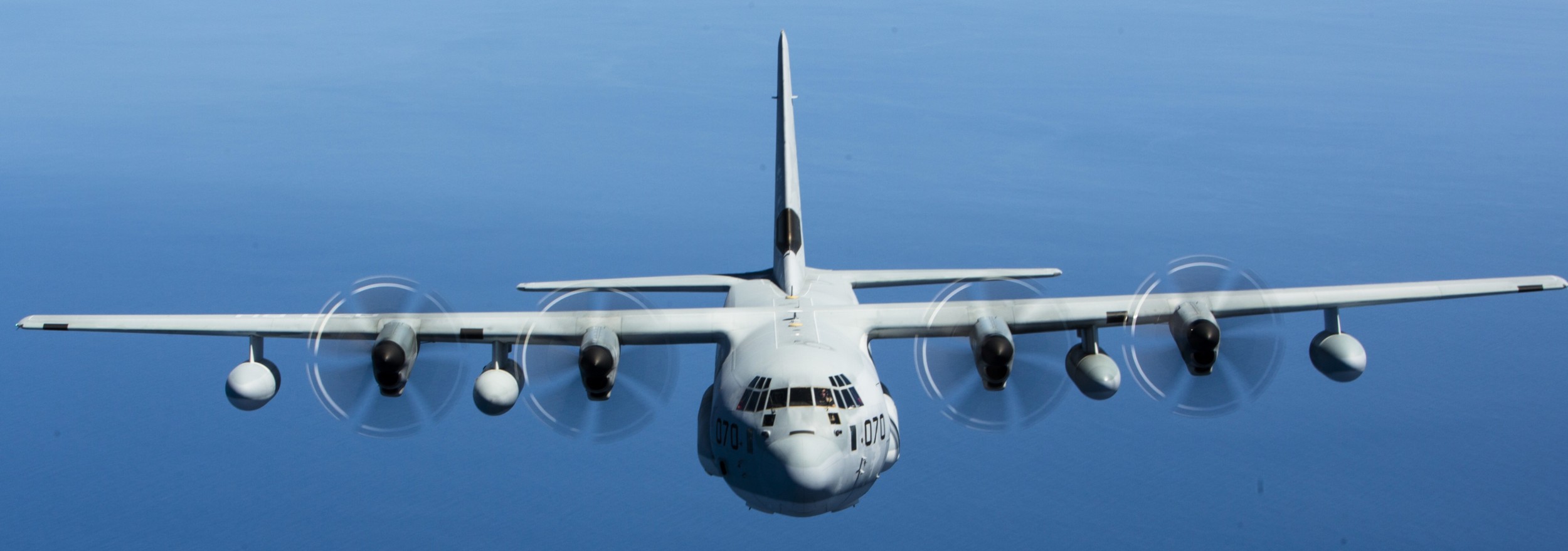 vmgr-252 otis marine aerial refueler transport squadron kc-130j super hercules usmc 36