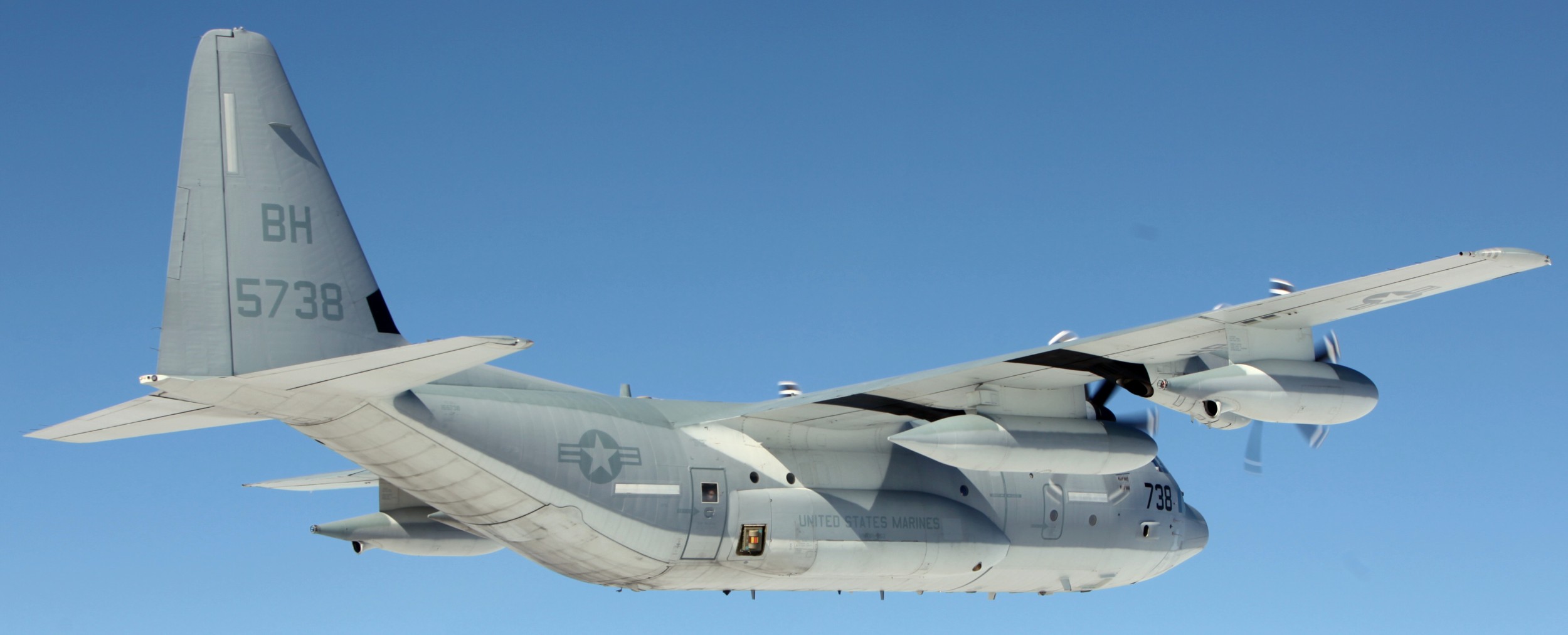 vmgr-252 otis marine aerial refueler transport squadron kc-130j super hercules usmc 39