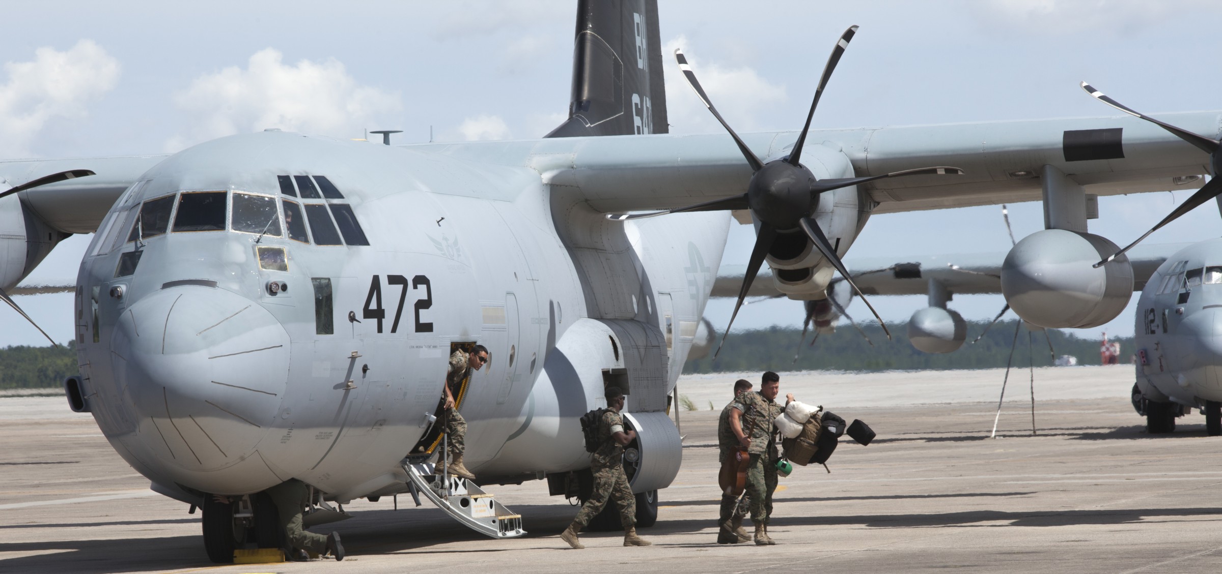 vmgr-252 otis marine aerial refueler transport squadron kc-130j super hercules usmc 47