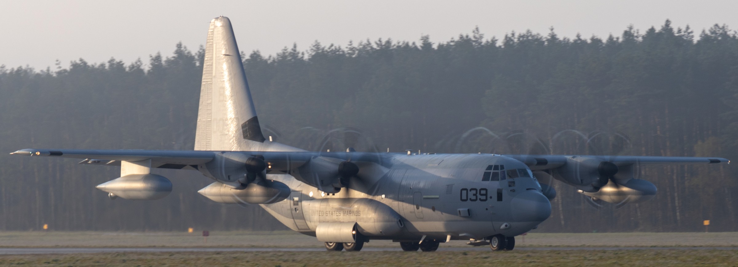 vmgr-252 otis marine aerial refueler transport squadron kc-130j super hercules usmc lask airbase poland 77