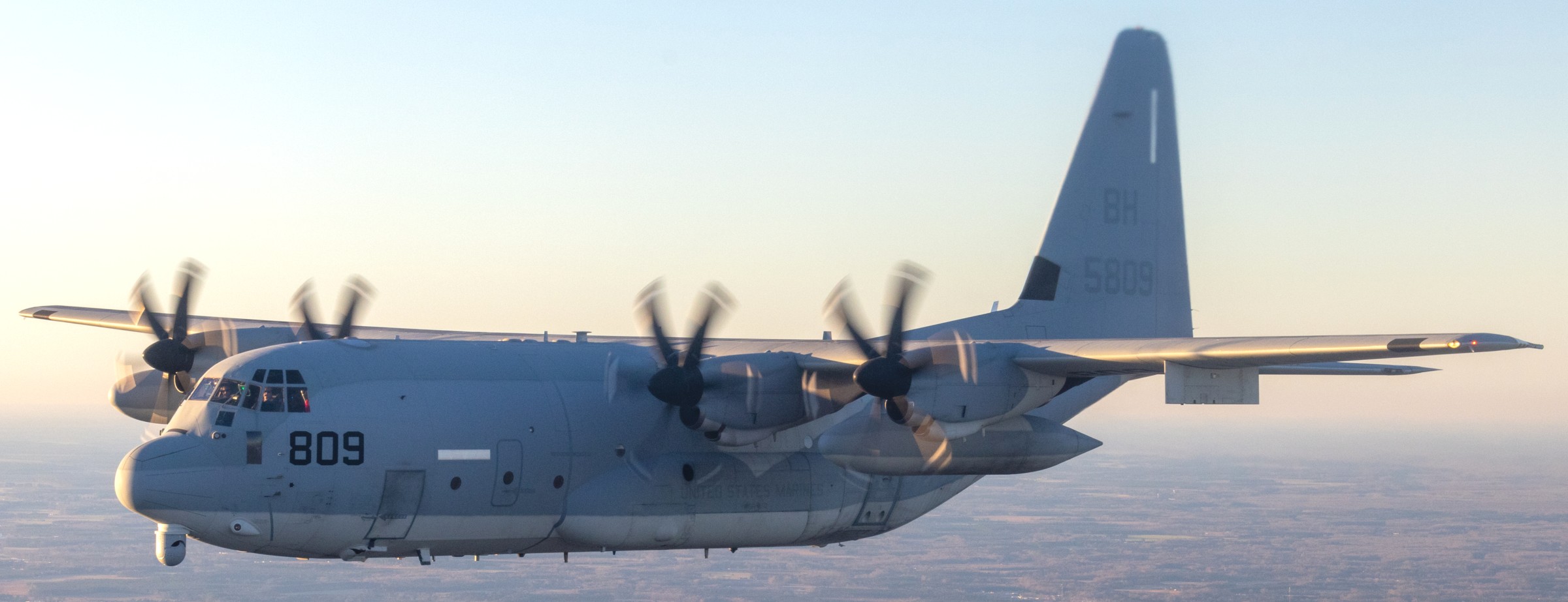 vmgr-252 otis marine aerial refueler transport squadron kc-130j super hercules usmc 91