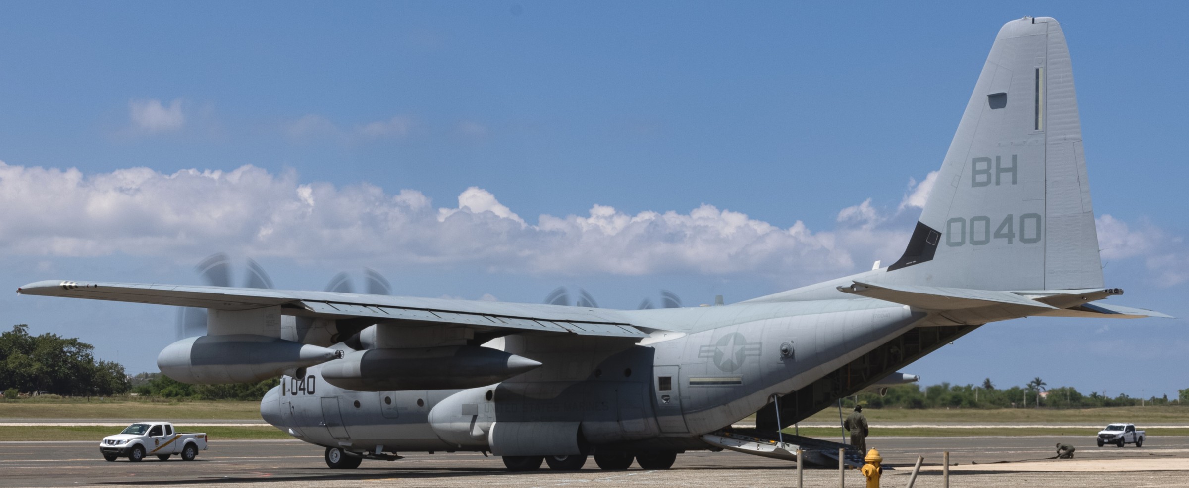 vmgr-252 otis marine aerial refueler transport squadron kc-130j super hercules usmc aguadilla puerto rico 95