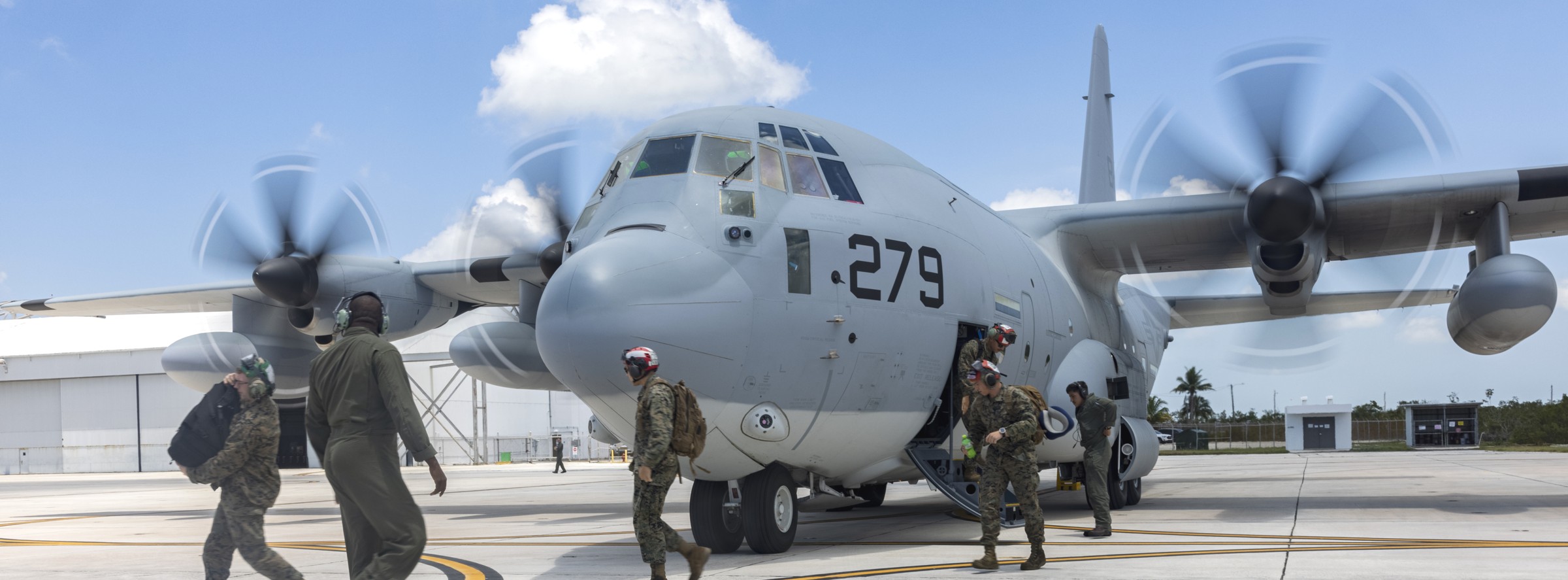 vmgr-252 otis marine aerial refueler transport squadron kc-130j super hercules nas key west florida 126 