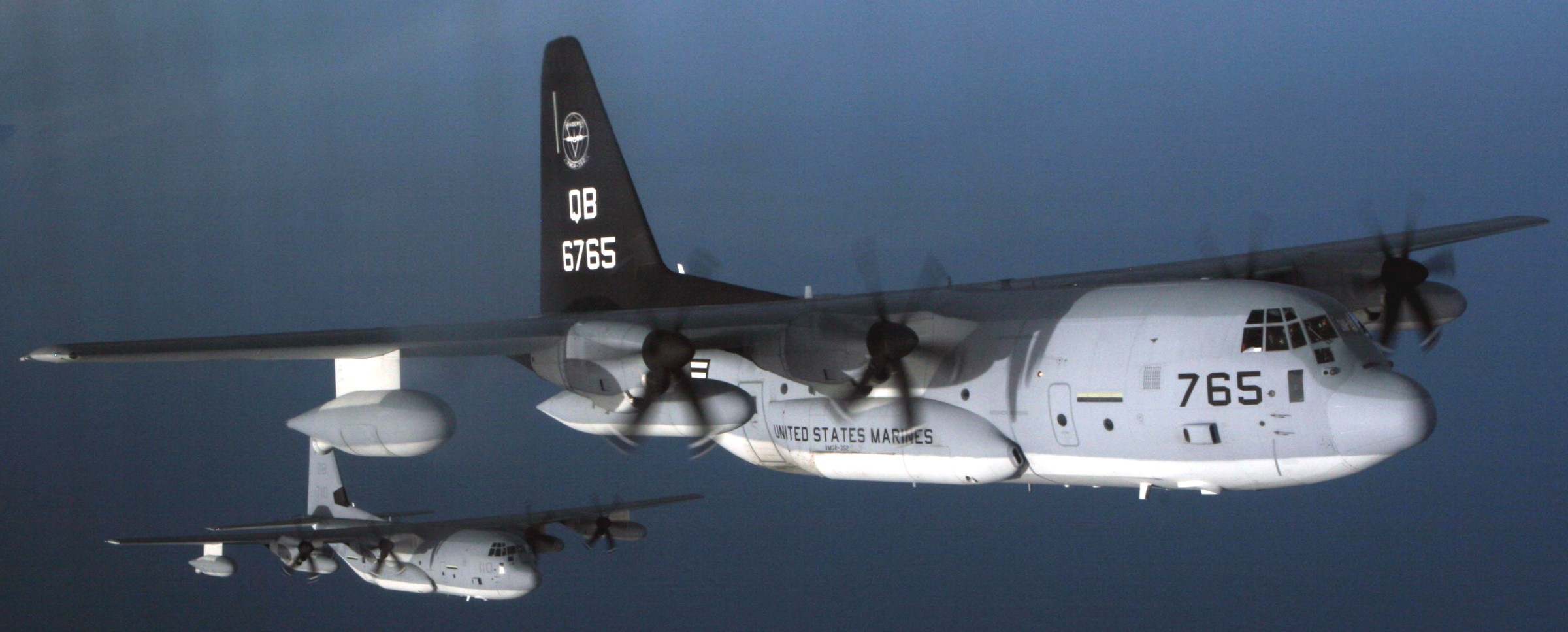 vmgr-352 raiders marine aerial refueler transport squadron kc-130j super hercules usmc 21