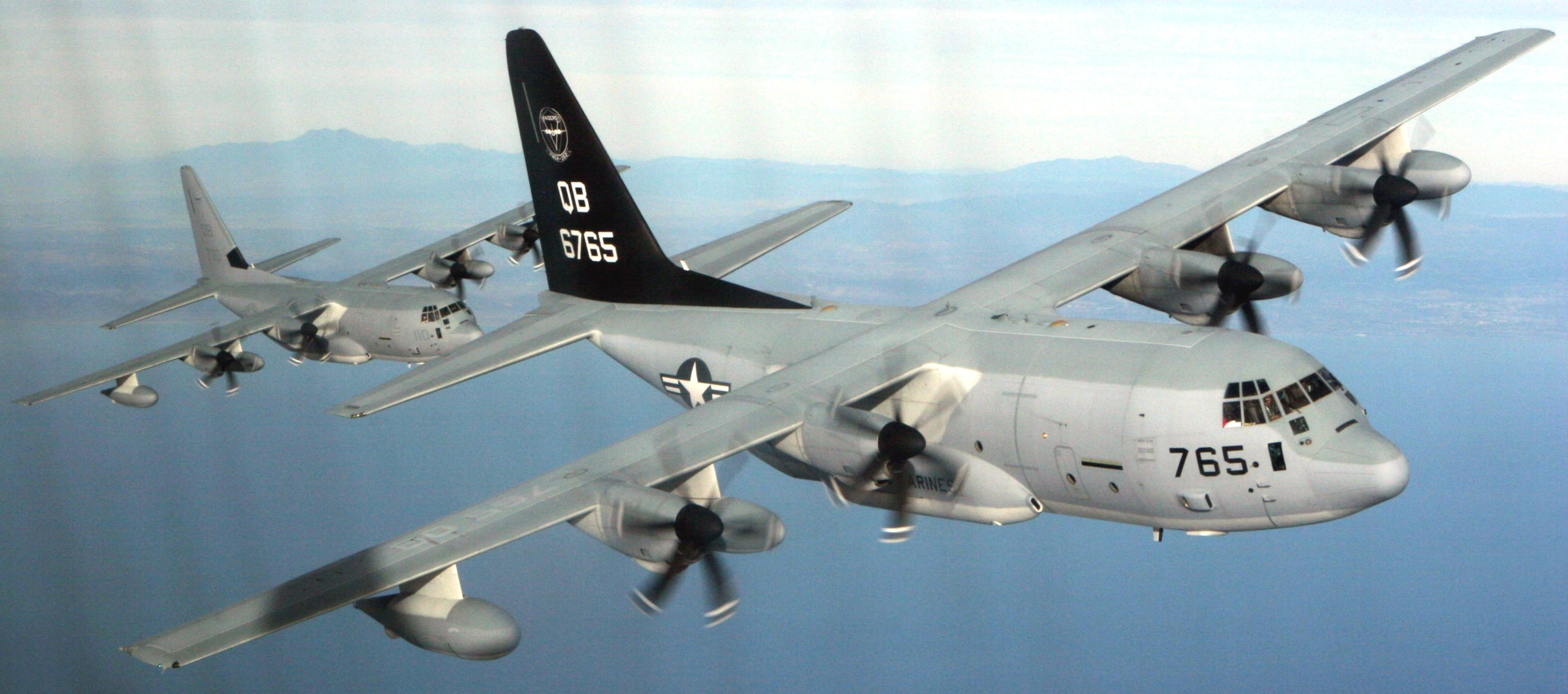 vmgr-352 raiders marine aerial refueler transport squadron kc-130j super hercules usmc 22