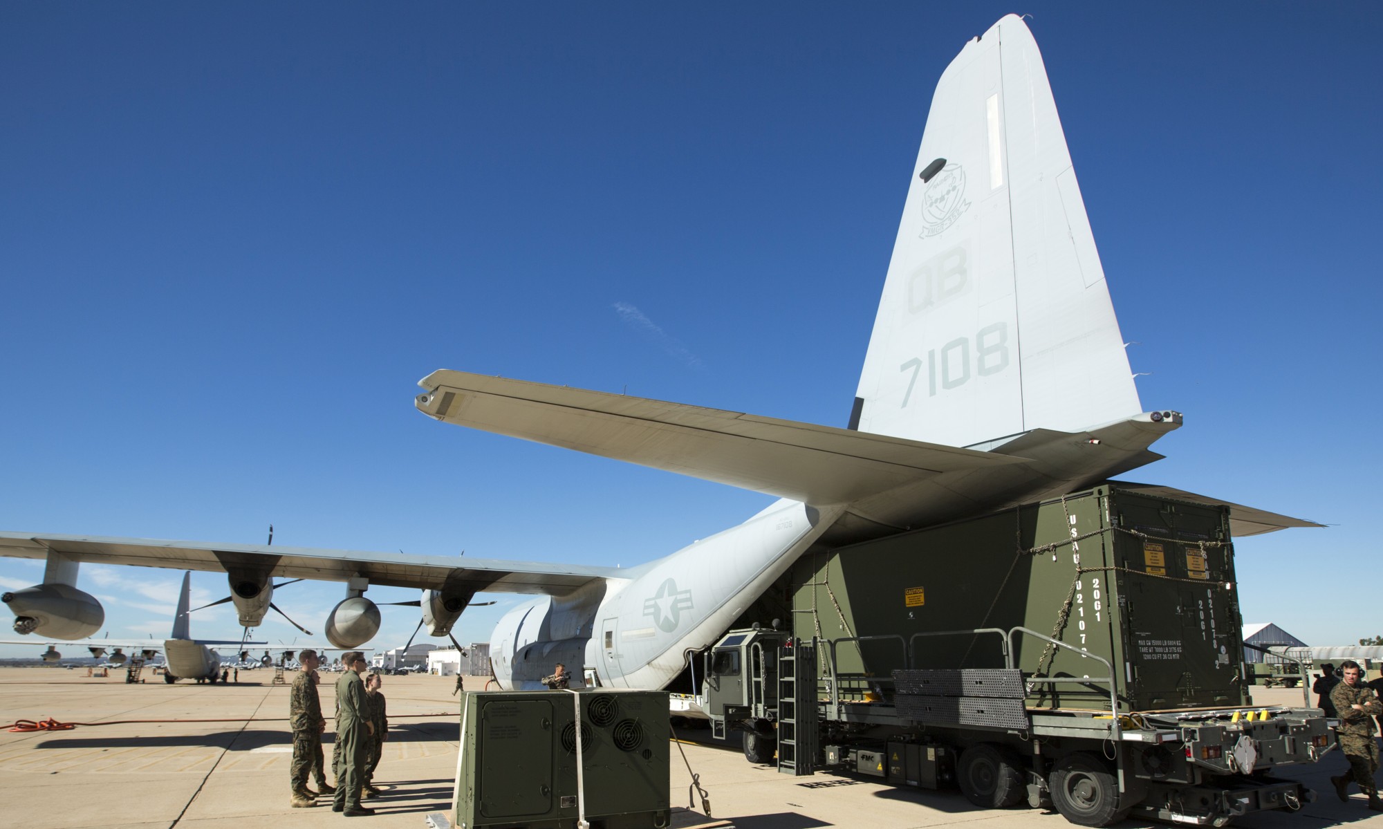 vmgr-352 raiders marine aerial refueler transport squadron kc-130j super hercules usmc 40