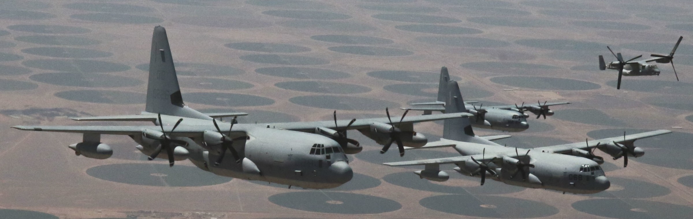 vmgr-352 raiders marine aerial refueler transport squadron kc-130j super hercules usmc 45