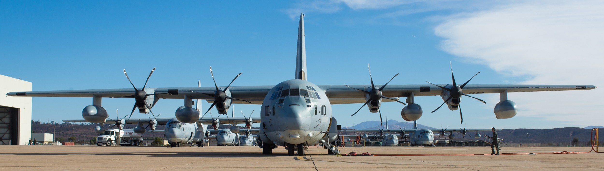 vmgr-352 raiders marine aerial refueler transport squadron kc-130j super hercules mcagcc twentynine palms 56 