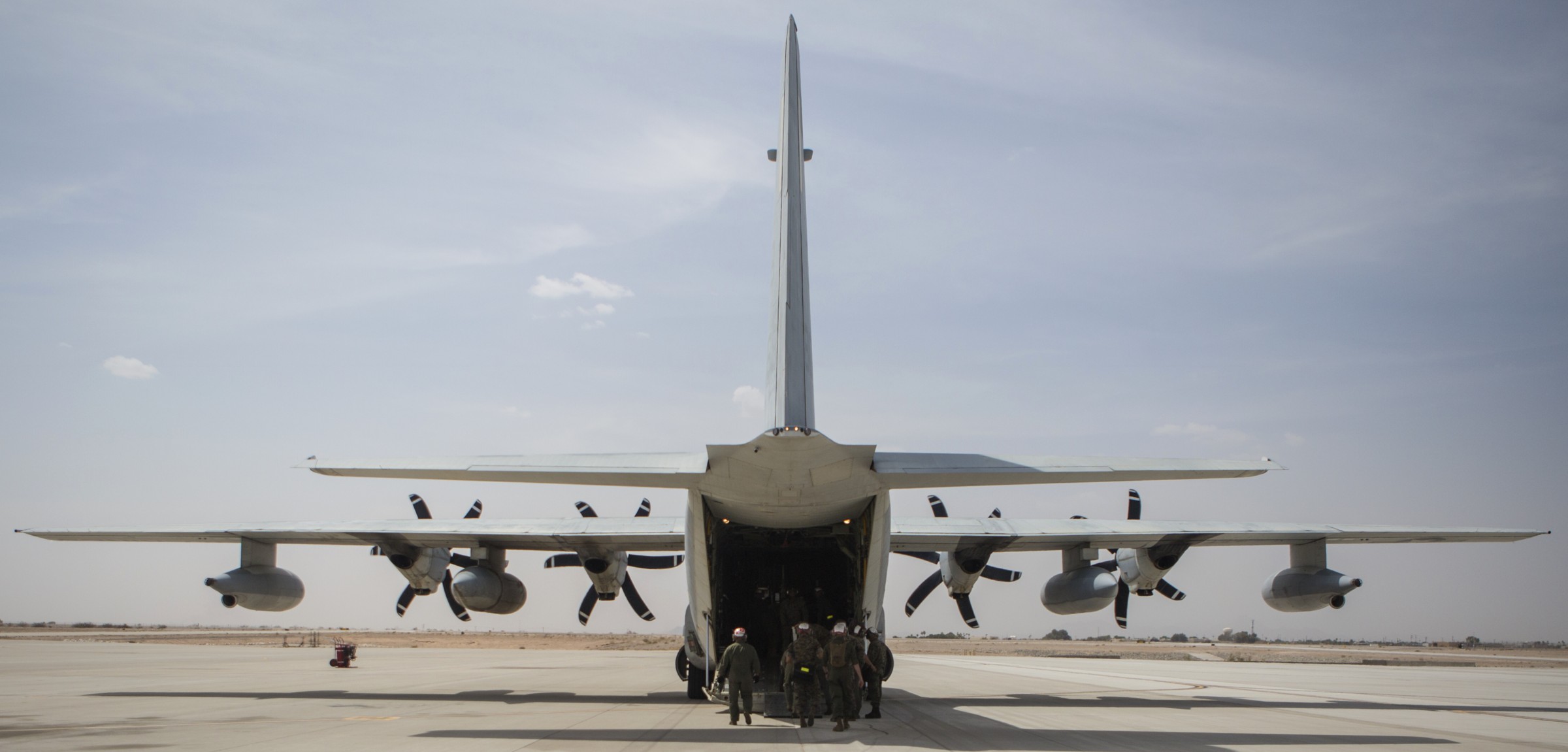 vmgr-352 raiders marine aerial refueler transport squadron kc-130j super hercules exercise summer fury yuma 65 