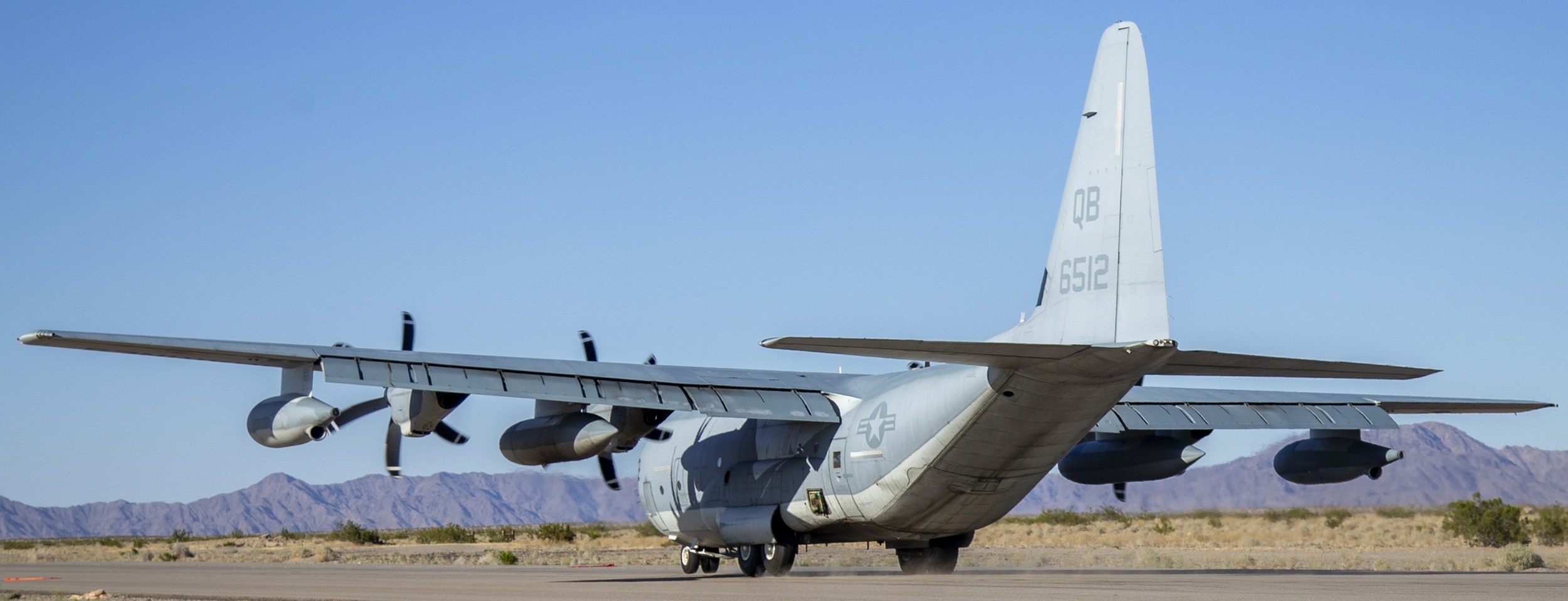 vmgr-352 raiders marine aerial refueler transport squadron kc-130j super hercules usmc 74