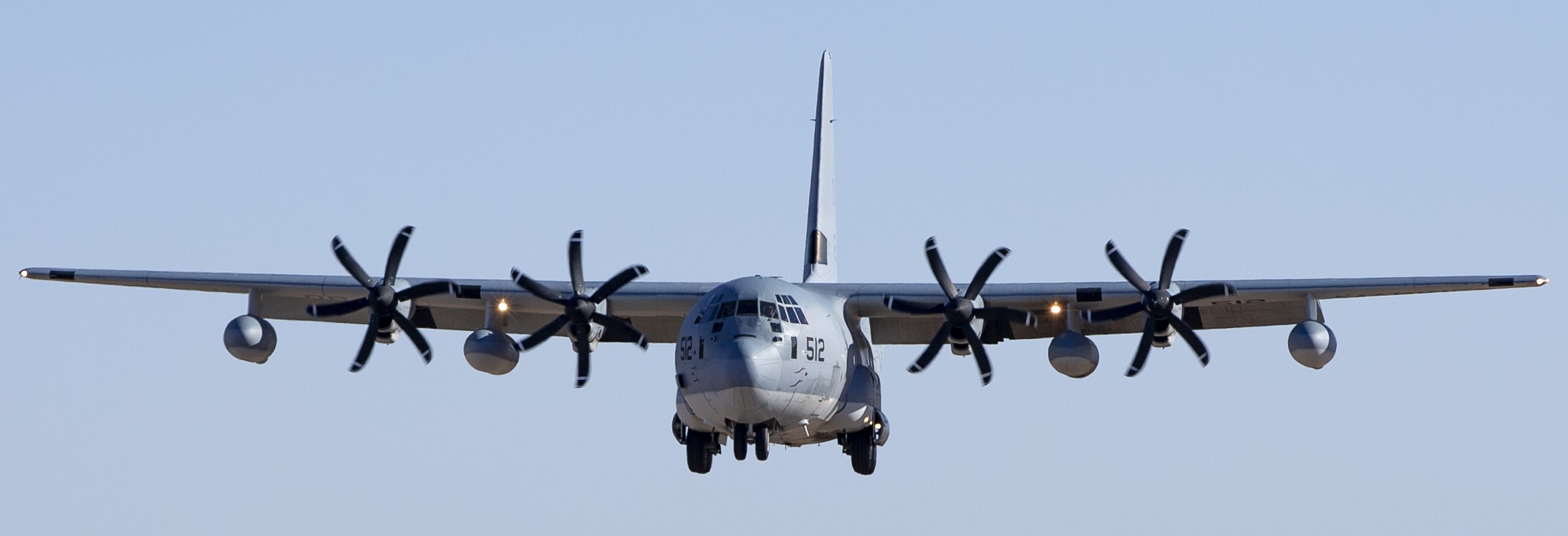 vmgr-352 raiders marine aerial refueler transport squadron kc-130j super hercules usmc 76