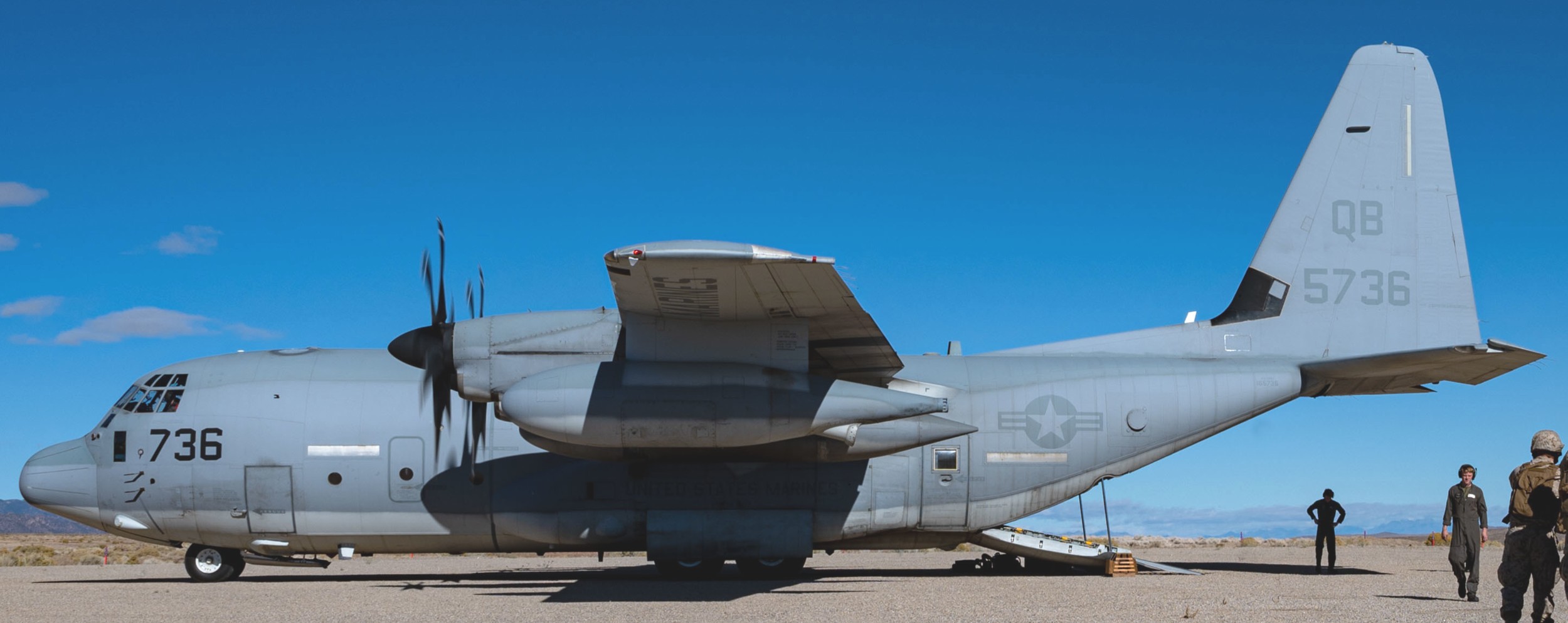 vmgr-352 raiders marine aerial refueler transport squadron kc-130j super hercules usmc nellis afb nevada 87