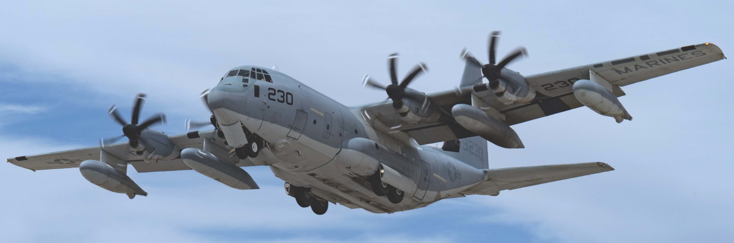 vmgr-352 raiders marine aerial refueler transport squadron kc-130j super hercules usmc nellis afb nevada 91