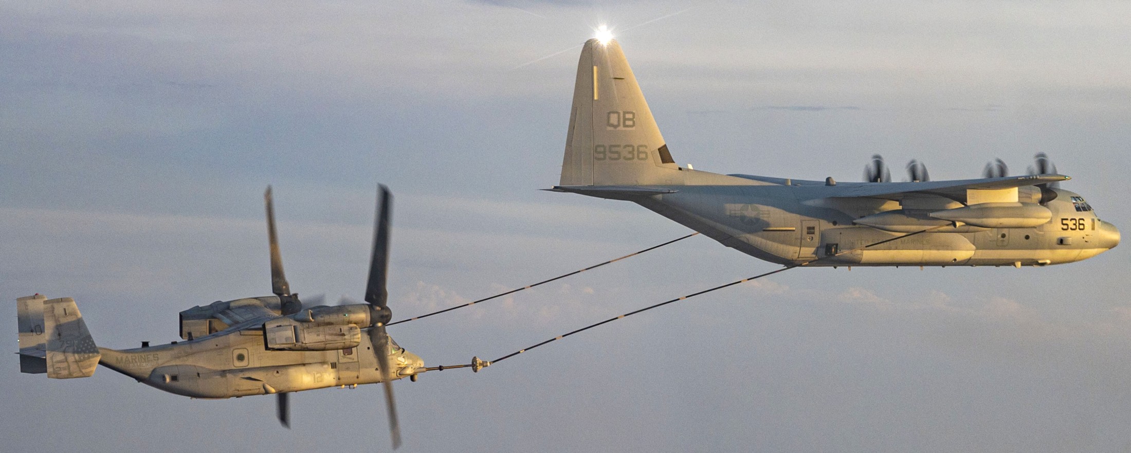 vmgr-352 raiders marine aerial refueler transport squadron kc-130j super hercules usmc mv-22b osprey 98