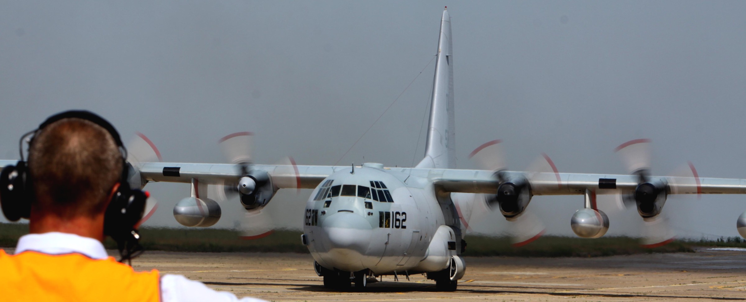 vmgr-452 yankees marine aerial refueler transport squadron kc-130t hercules usmc reserve 05