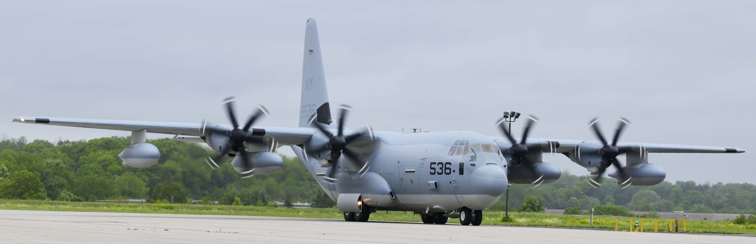 vmgr-452 yankees marine aerial refueler transport squadron kc-130j super hercules stewart angb newburgh new york 20