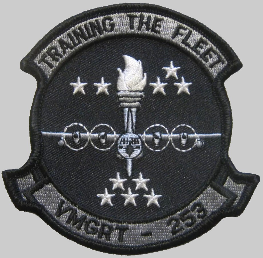 vmgrt-253 titans insignia crest patch badge marine aerial refueler transport training squadron kc-130 hercules 02x