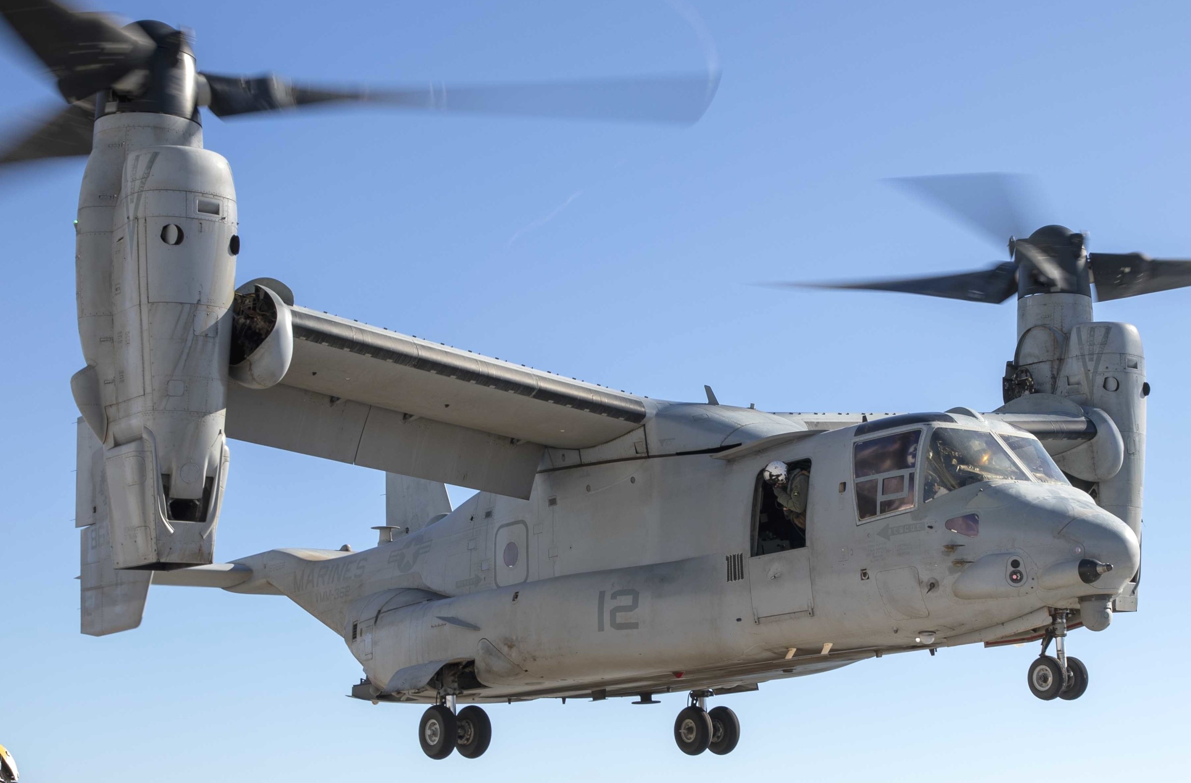 vmm-362 ugly angels marine medium tiltrotor squadron mv-22b osprey 46