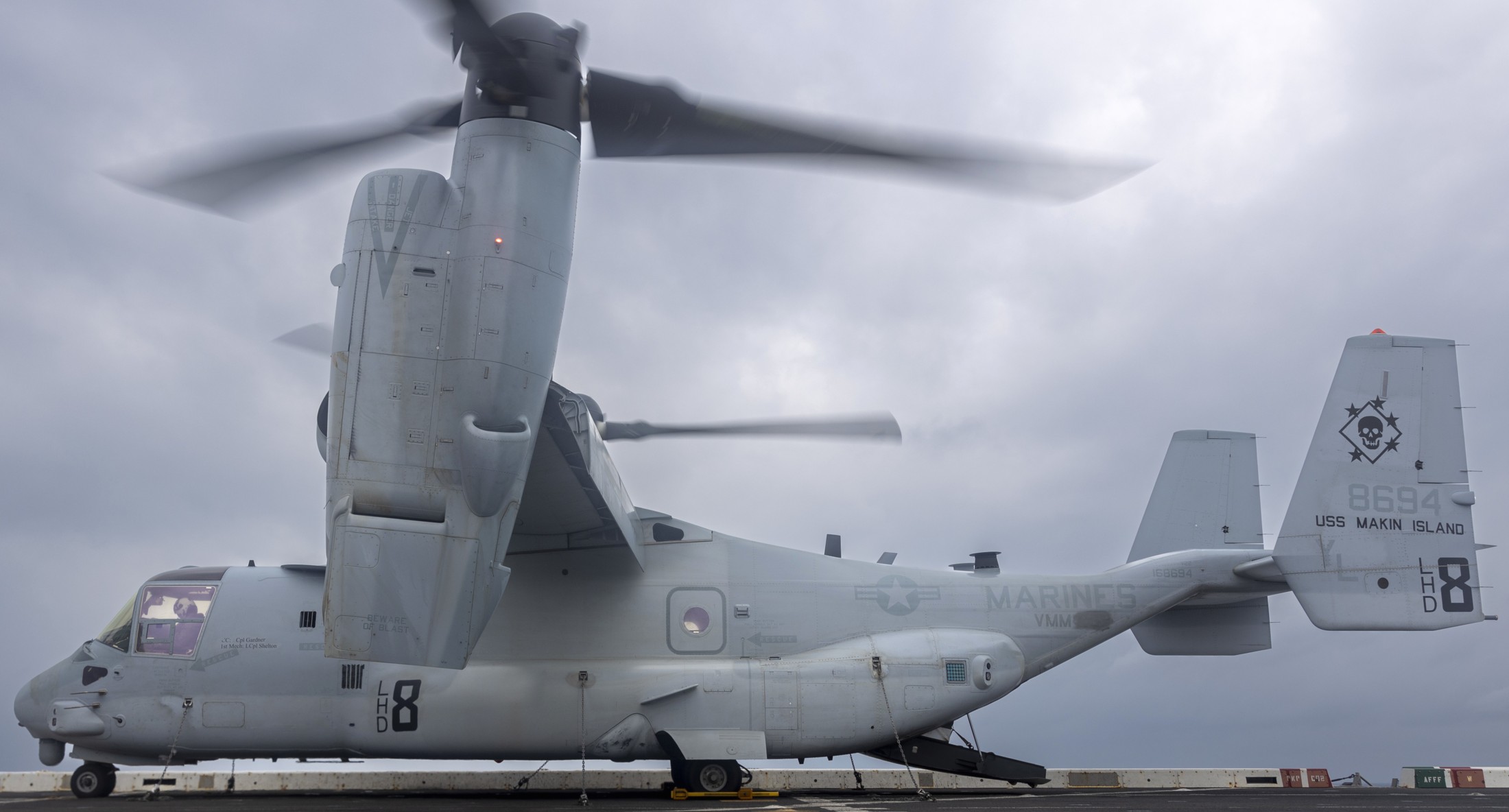 vmm-362 ugly angels marine medium tiltrotor squadron mv-22b osprey lpd-23 uss anchorage 53