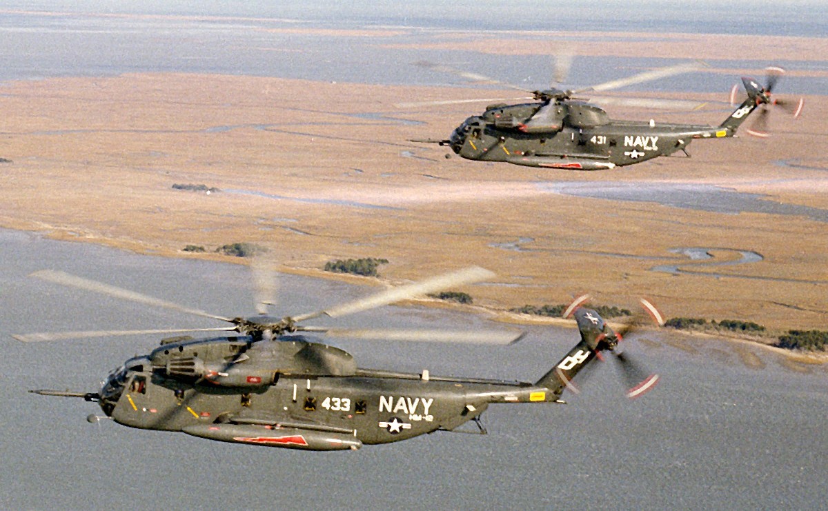 hm-12 sea dragons helicopter mine countermeasures squadron navy rh-53d sea stallion 03