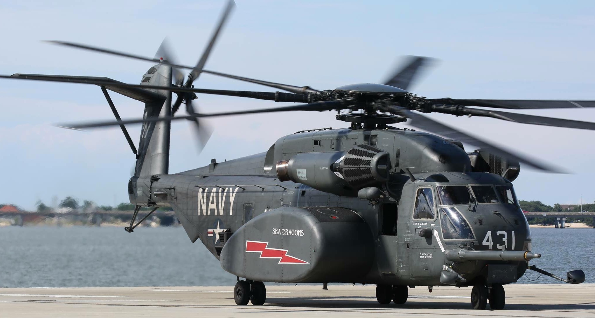 hm-12 sea dragons helicopter mine countermeasures squadron navy mh-53d norfolk virginia 08x