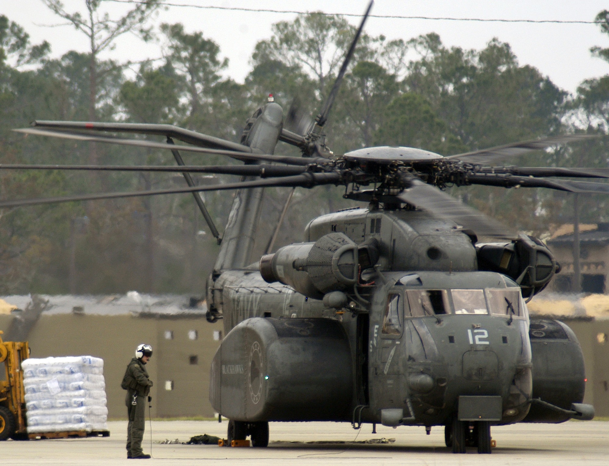 hm-15 blackhawks helicopter mine countermeasures squadron navy mh-53e sea dragon 91 gulfport mississippi