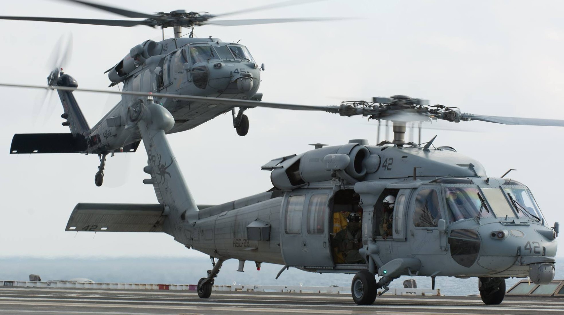 hsc-28 dragon whales helicopter sea combat squadron mh-60s seahawk us navy 167