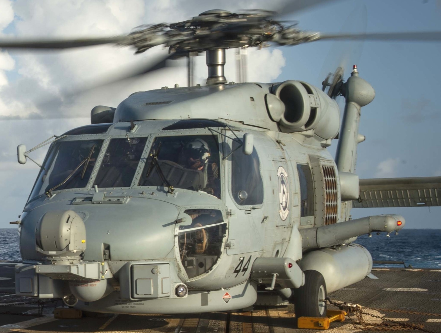 hsm-37 easyriders helicopter maritime strike squadron mh-60r seahawk ddg-110 uss william lawrence 34