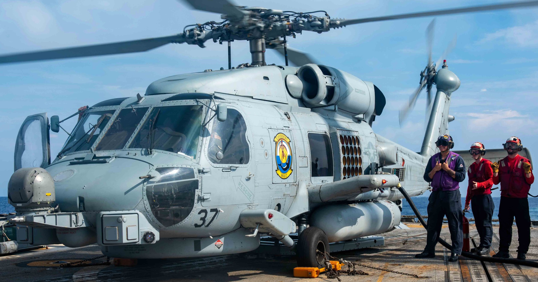 hsm-37 easyriders helicopter maritime strike squadron mh-60r seahawk navy mcb hawaii kaneohe bay 68x