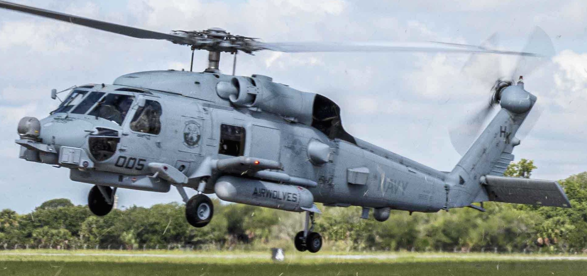 hsm-40 airwolves helicopter maritime strike squadron mh-60r seahawk 12