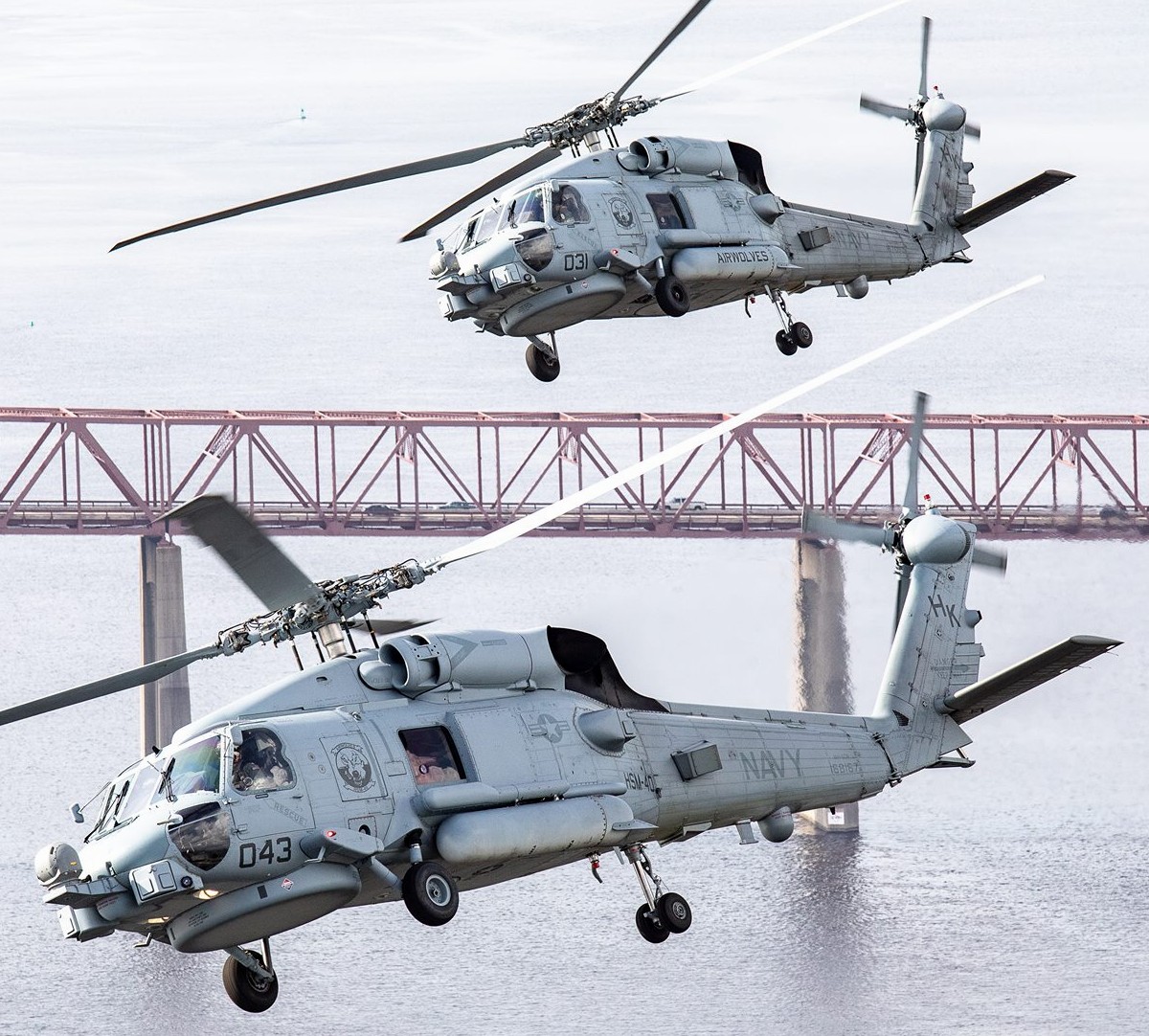 hsm-40 airwolves helicopter maritime strike squadron mh-60r seahawk replacement frs mayport 21