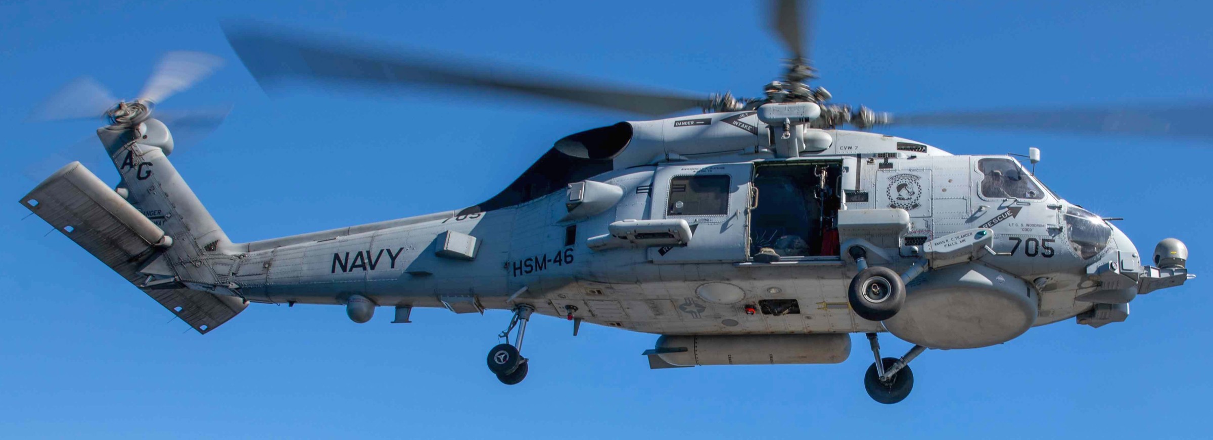 hsm-46 grandmasters helicopter maritime strike squadron mh-60r seahawk cg-55 uss leyte gulf 91