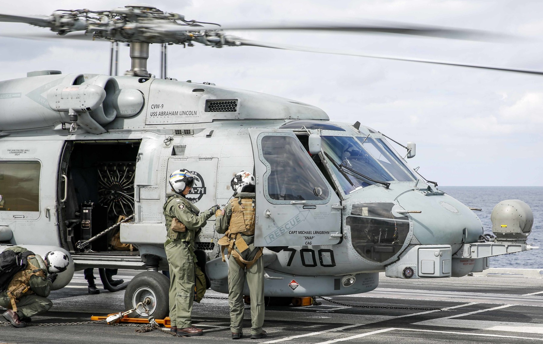 hsm-71 raptors helicopter maritime strike squadron mh-60r seahawk cvw-9 uss abraham lincoln 88