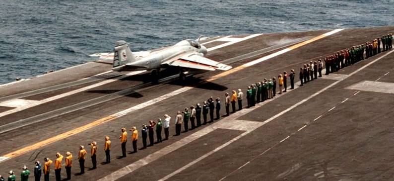 last a-6e intruder launch from an aircraft carrier uss george washington cvn 73