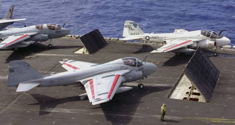 attack squadron va-52 knightriders a-6e intruder cvw-15 uss carl vinson cvn 70