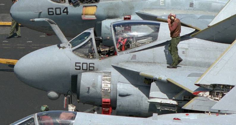 attack squadron va-52 knightriders a-6e intruder cvw-15 uss carl vinson