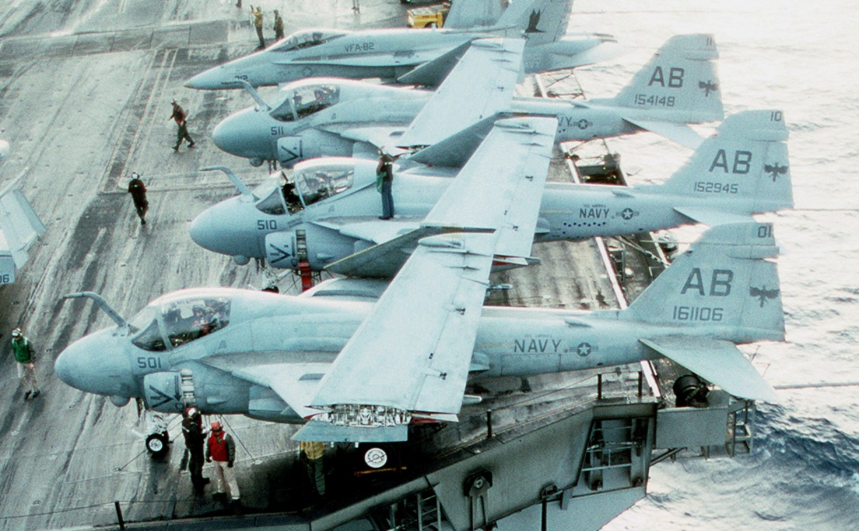 va-85 black falcons attack squadron us navy a-6e intruder carrier air wing cvw-1 uss america cv-66 27