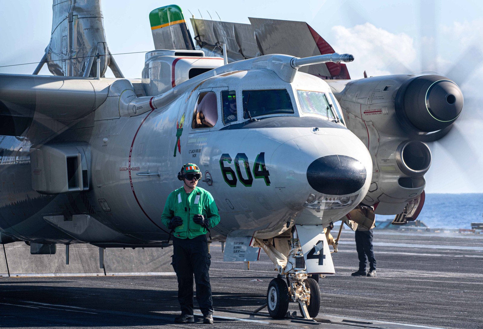 vaw-115 liberty bells airborne command control squadron e-2d advanced hawkeye cvw-11 cvn-71 uss theodore roosevelt 210